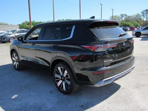 2025 Mitsubishi Outlander SE 2.5 2WD