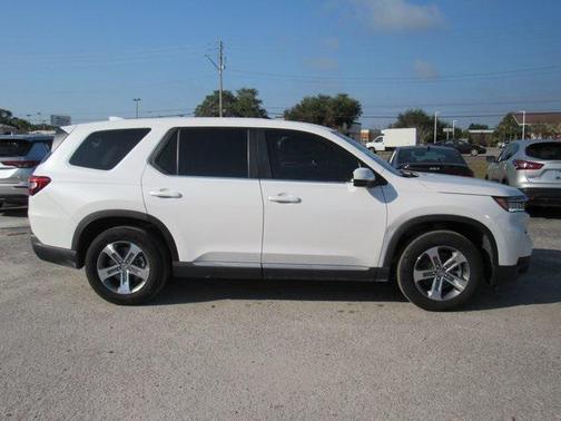 2024 Honda Pilot EX-L 7 Passenger