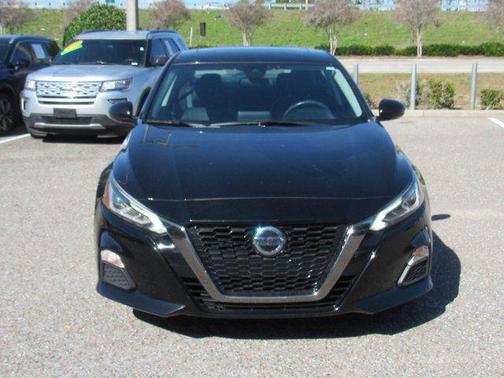 2021 Nissan Altima SR Intelligent AWD