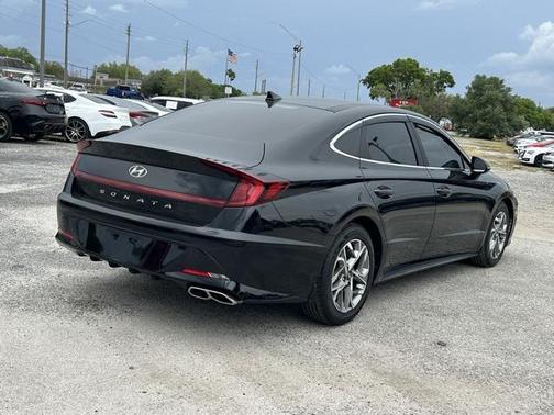 2021 Hyundai SONATA SEL