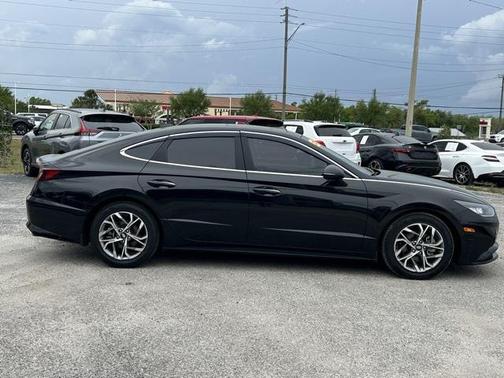 2021 Hyundai SONATA SEL