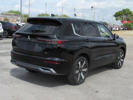 2025 Mitsubishi Outlander SE 2.5 2WD