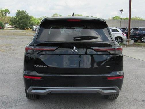 2025 Mitsubishi Outlander SE 2.5 2WD