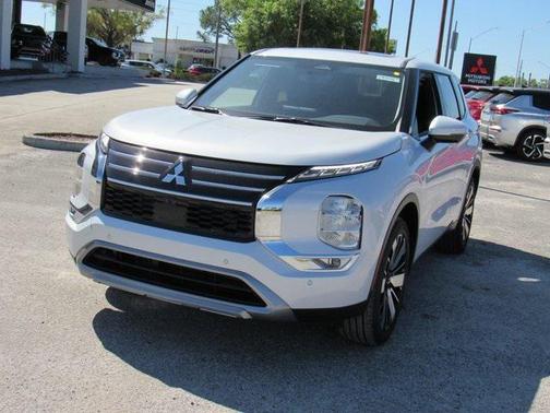 2025 Mitsubishi Outlander SE 2.5 2WD
