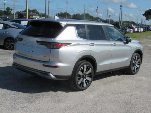 2025 Mitsubishi Outlander SE 2.5 2WD
