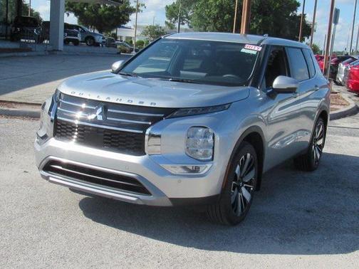 2025 Mitsubishi Outlander SE 2.5 2WD