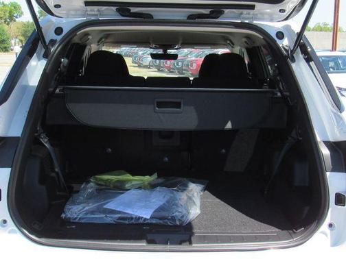 White Diamond 2026 Mitsubishi Outlander ES S-AWC