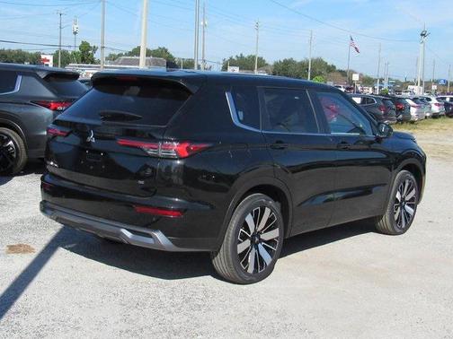 2025 Mitsubishi Outlander SE 2.5 2WD