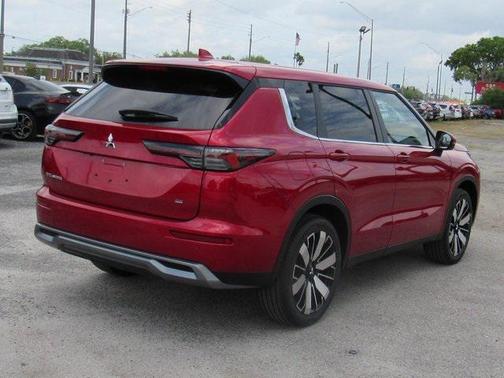 2025 Mitsubishi Outlander SE 2.5 2WD