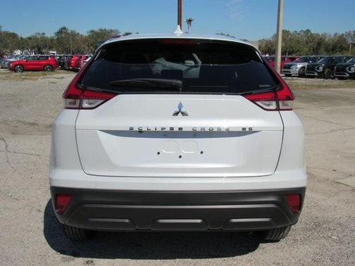 2025 Mitsubishi Eclipse Cross ES