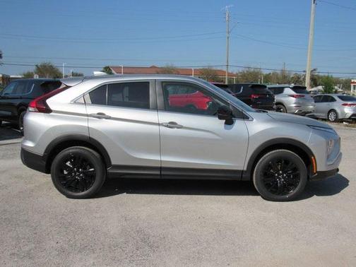 2025 Mitsubishi Eclipse Cross LE