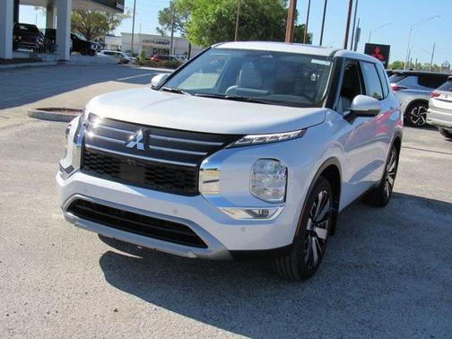 2025 Mitsubishi Outlander SE 2.5 2WD