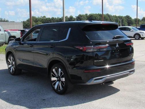2025 Mitsubishi Outlander SE 2.5 2WD