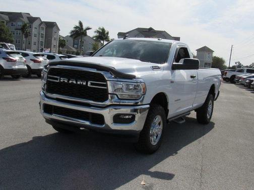 2022 RAM 2500 Tradesman Regular Cab 4x4 8' Box