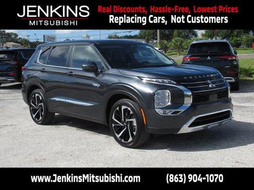 2025 Mitsubishi Outlander PHEV SE S-AWC