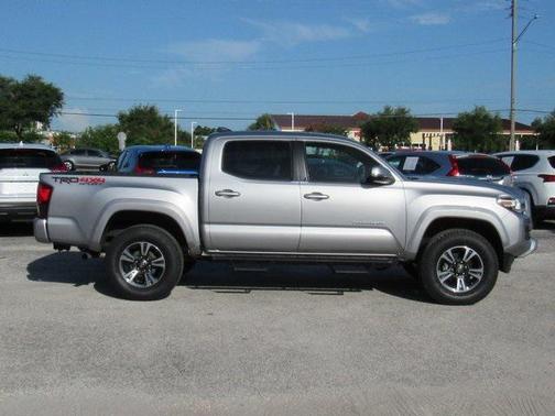 2018 Toyota Tacoma TRD Sport