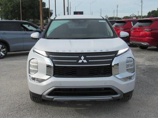 2025 Mitsubishi Outlander SE 2.5 2WD