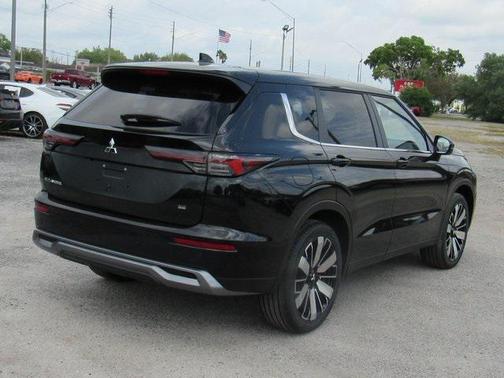 2025 Mitsubishi Outlander SE 2.5 2WD