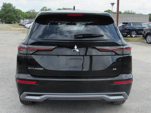 2025 Mitsubishi Outlander SE 2.5 2WD