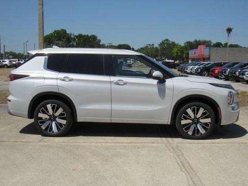 2025 Mitsubishi Outlander SEL 2.5 2WD