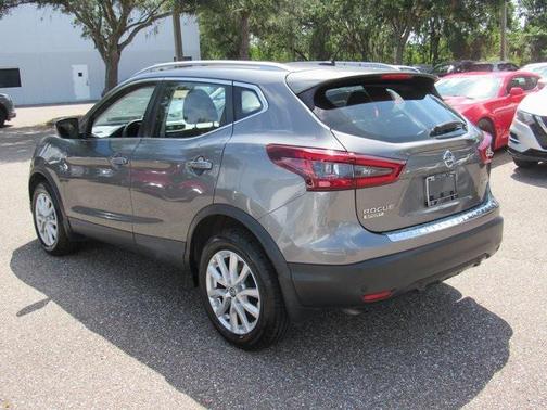 2020 Nissan Rogue Sport SV