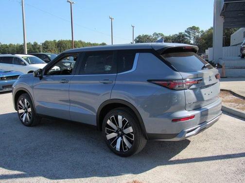 2025 Mitsubishi Outlander SE 2.5 2WD