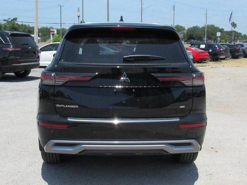 2025 Mitsubishi Outlander SE 2.5 2WD