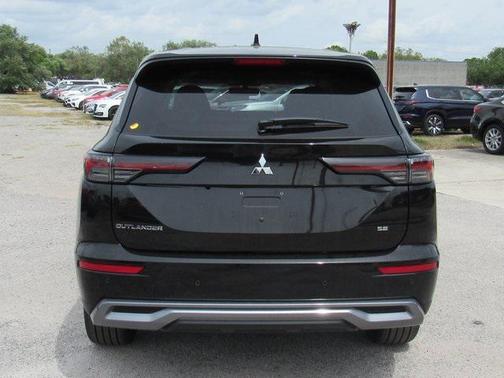 2025 Mitsubishi Outlander SE 2.5 2WD
