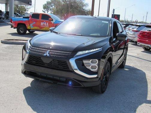 2025 Mitsubishi Eclipse Cross LE