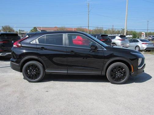 2025 Mitsubishi Eclipse Cross LE