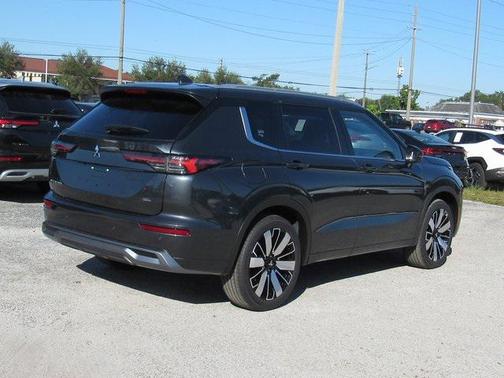 2025 Mitsubishi Outlander SEL 2.5 2WD