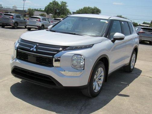 2025 Mitsubishi Outlander ES 2.5 2WD