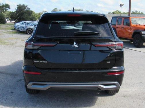 2025 Mitsubishi Outlander SE 2.5 2WD