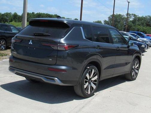 2025 Mitsubishi Outlander SE 2.5 2WD