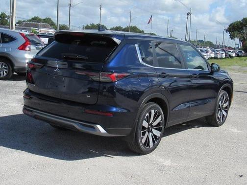 2025 Mitsubishi Outlander SE 2.5 2WD