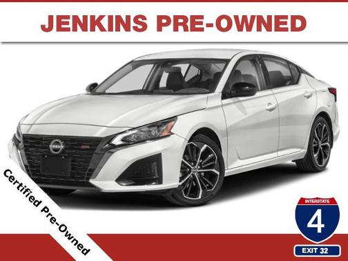 2023 Nissan Altima SR FWD