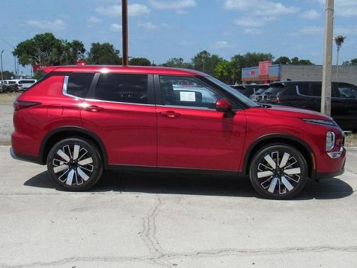2025 Mitsubishi Outlander SE 2.5 2WD