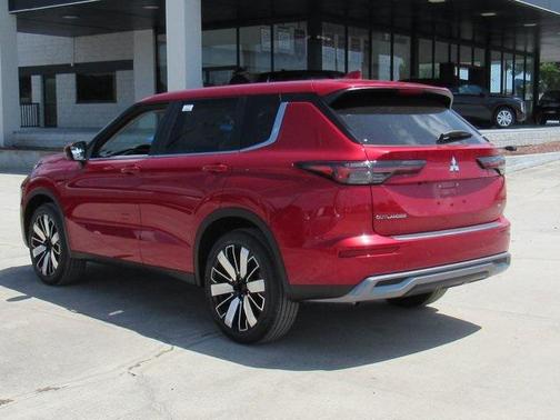 2025 Mitsubishi Outlander SE 2.5 2WD