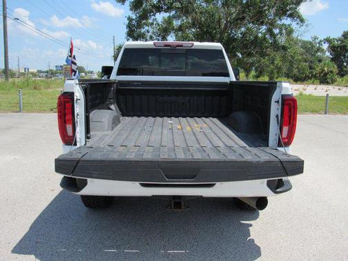 2021 GMC Sierra 2500 AT4
