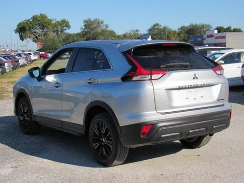 2026 Mitsubishi Eclipse Cross LE