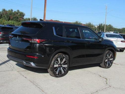 2025 Mitsubishi Outlander SE 2.5 2WD