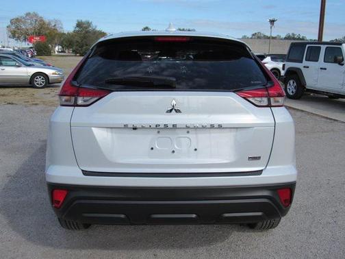2025 Mitsubishi Eclipse Cross LE