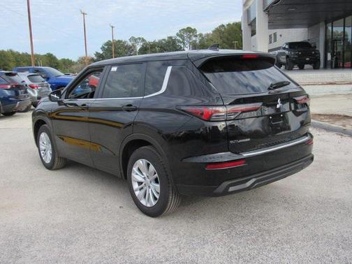 2026 Mitsubishi Outlander ES 1.5T 2WD