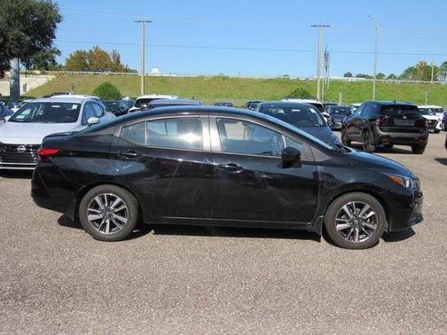 2020 Nissan Versa 1.6 SV