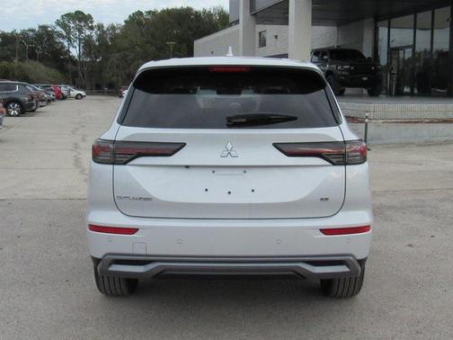 2026 Mitsubishi Outlander SE 1.5T 2WD