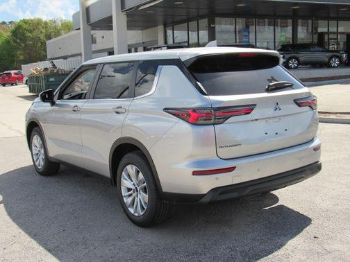 2026 Mitsubishi Outlander ES 1.5T 2WD