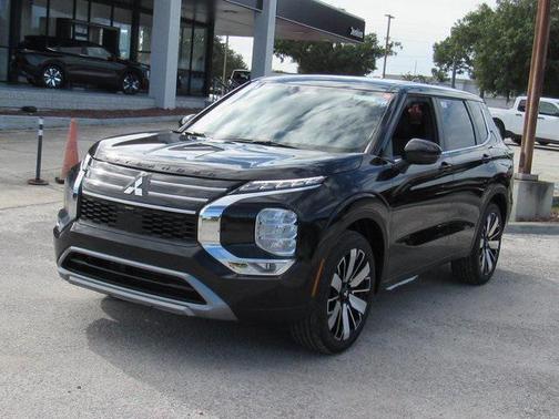 2025 Mitsubishi Outlander SE 2.5 2WD