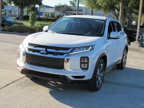 2025 Mitsubishi Outlander Sport SE