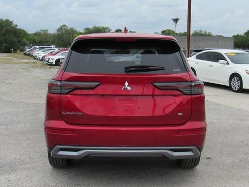2025 Mitsubishi Outlander SE 2.5 S-AWC