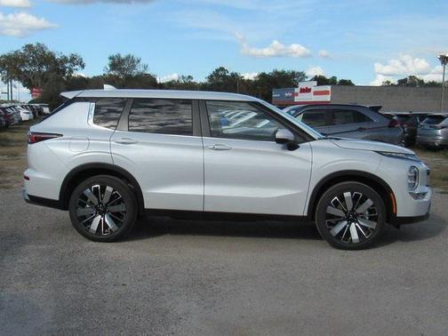 2026 Mitsubishi Outlander SE 1.5T 2WD